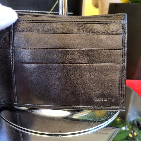 PRADA BLACK XL LOGO MEN'S WALLET. - Picture 5 of 8